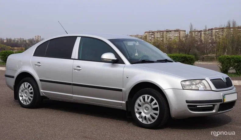 Skoda Superb 2007 - 8