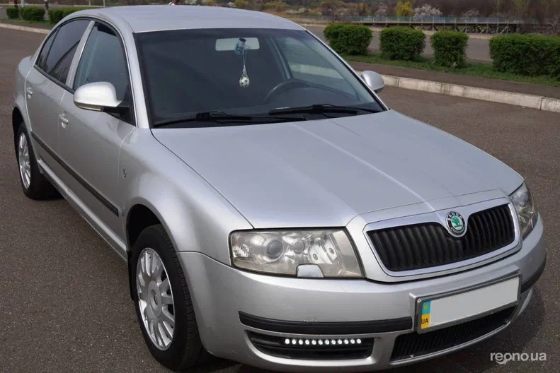 Skoda Superb 2007 - 9