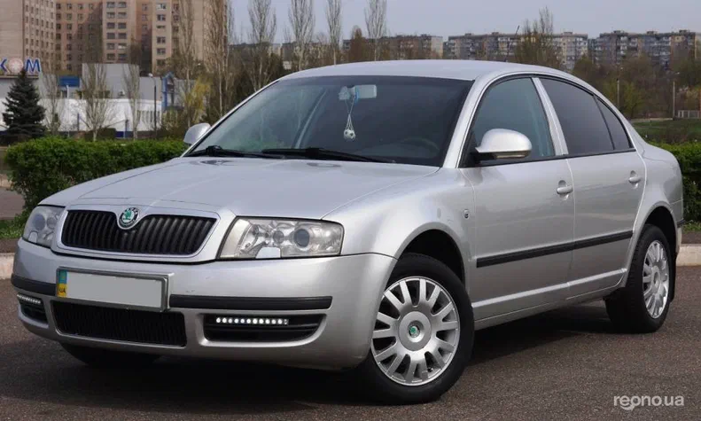Skoda Superb 2007 - 5