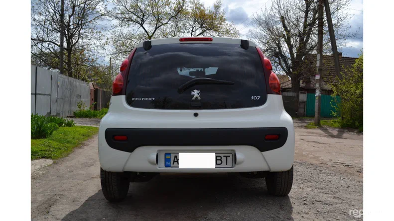Peugeot 107 2013