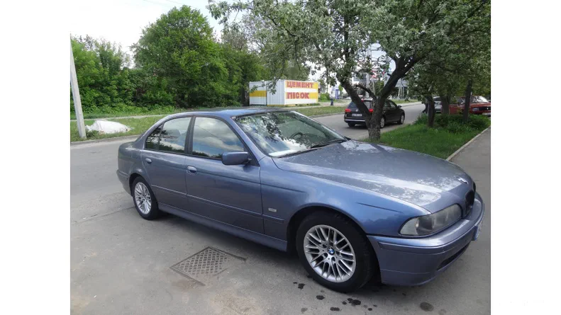 BMW 5 серія 2001 - 5