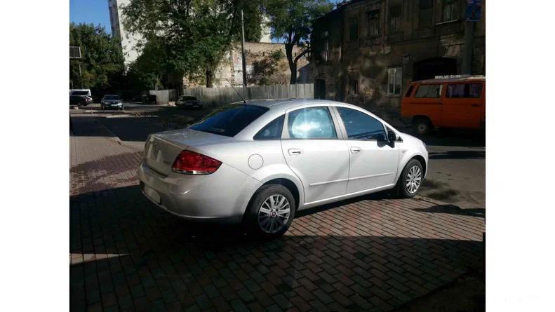 Fiat Linea 2012