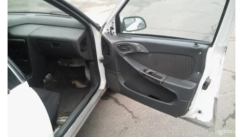 Daewoo Espero 1998 - 9