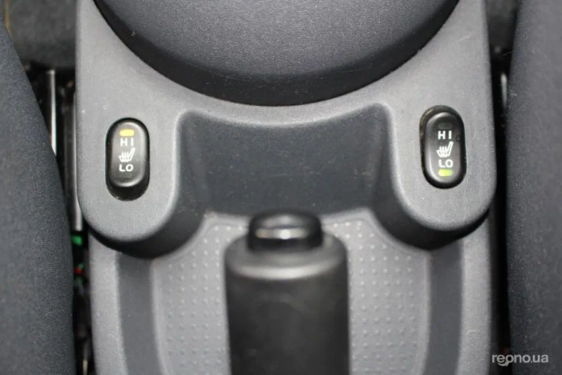 Mitsubishi Colt 2008 - 6