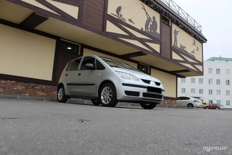 Mitsubishi Colt 2008 - 21