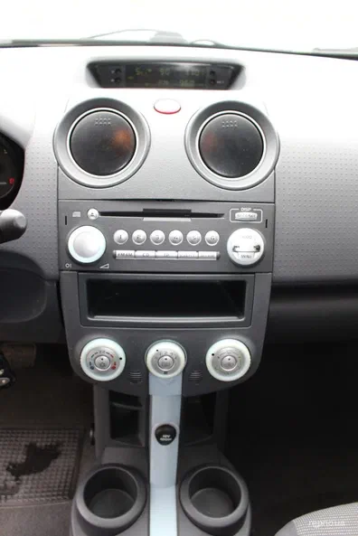 Mitsubishi Colt 2008 - 8