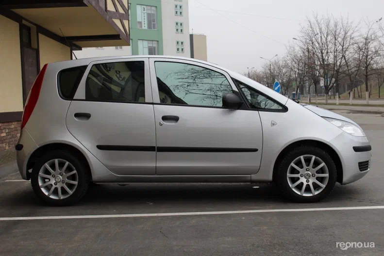 Mitsubishi Colt 2008 - 14