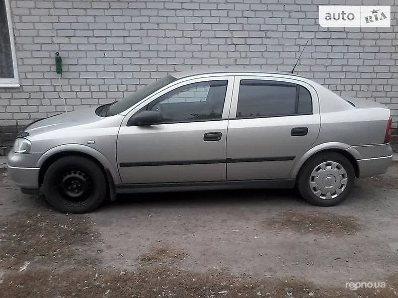 Opel Astra 2008