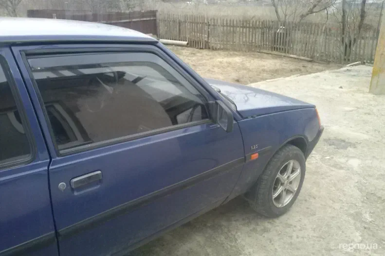 ЗАЗ 1102 «Таврия» 2004