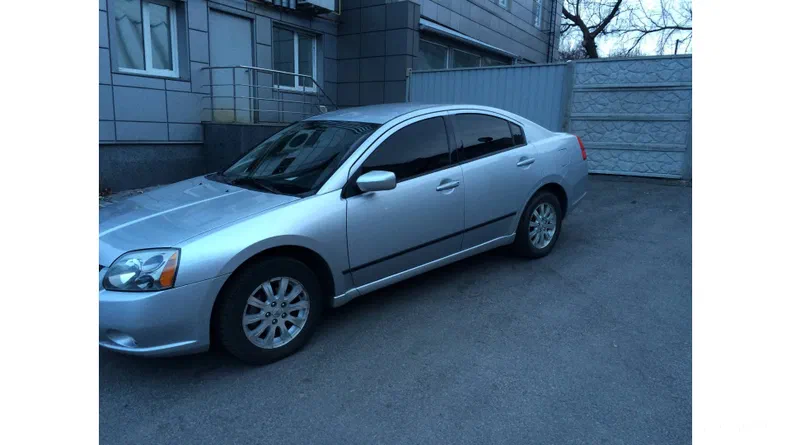 Mitsubishi Galant 2007