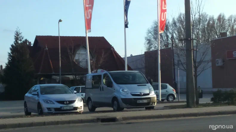 Opel Vivaro 2010 - 5