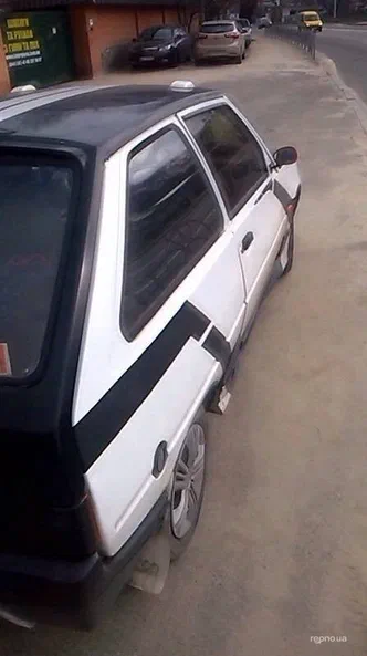 ЗАЗ 1102 «Таврия» 1990