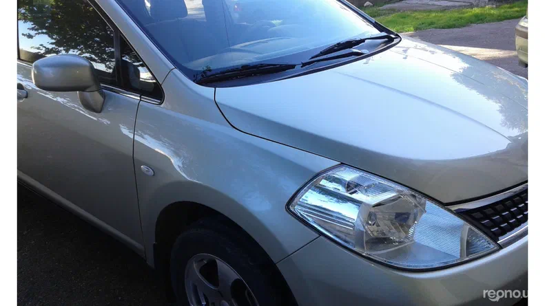 Nissan Tiida 2008 - 6