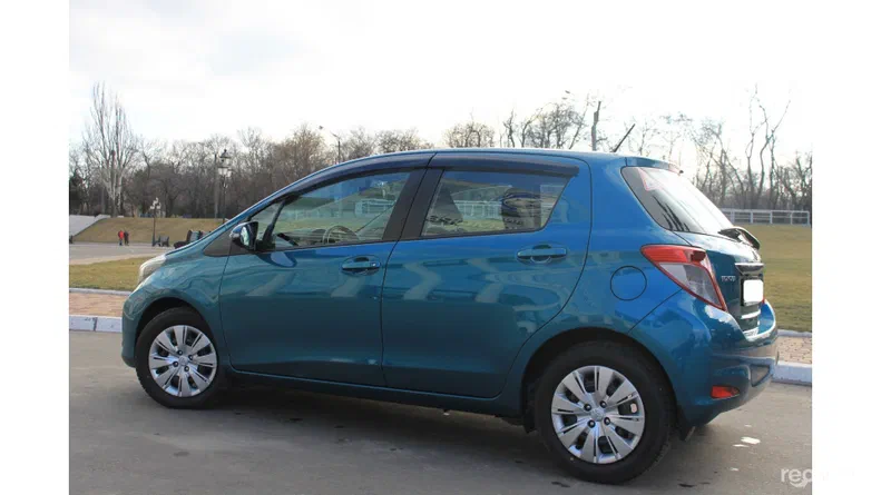 Toyota Yaris 2011 - 23