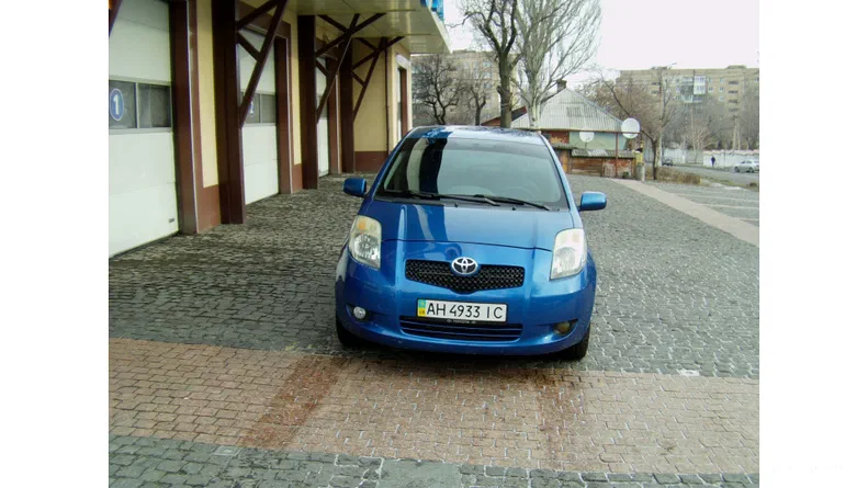 Toyota Yaris 2005 - 6