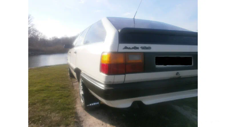 Audi 100 1986 - 15