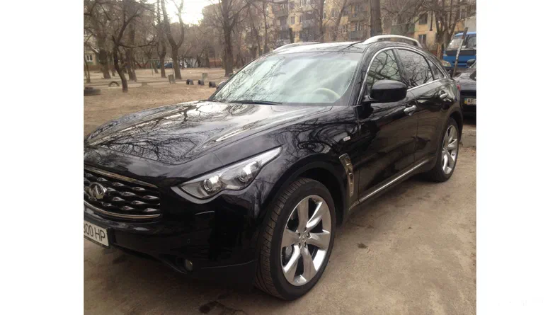 Infiniti FX 2012