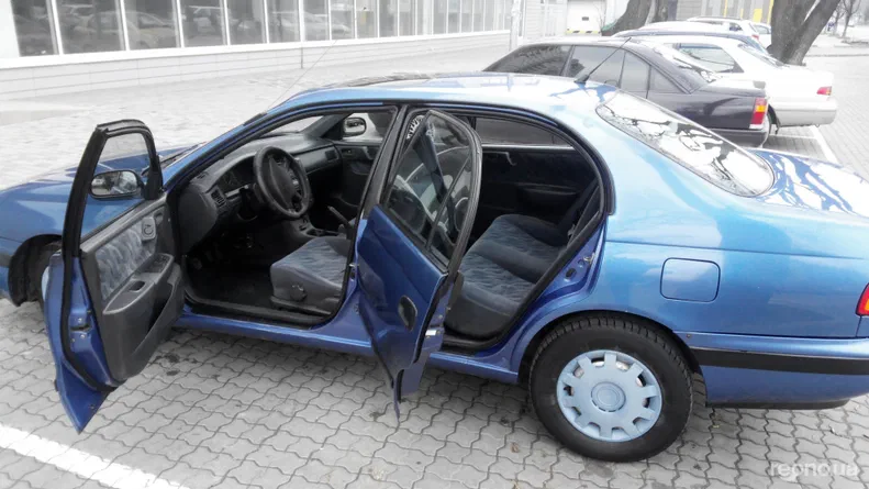 Toyota Carina 1996