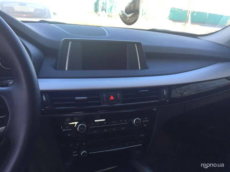 BMW X5 2015 - 6