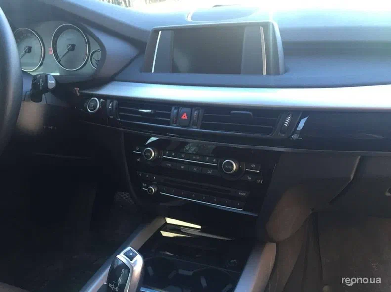 BMW X5 2015 - 10