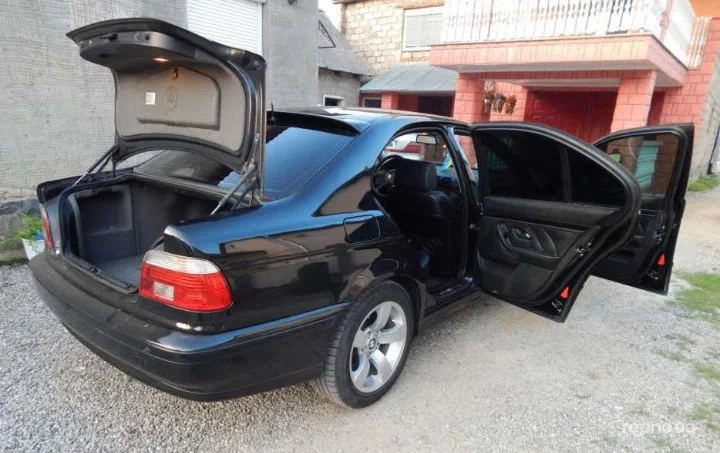 BMW 5 серии 2002