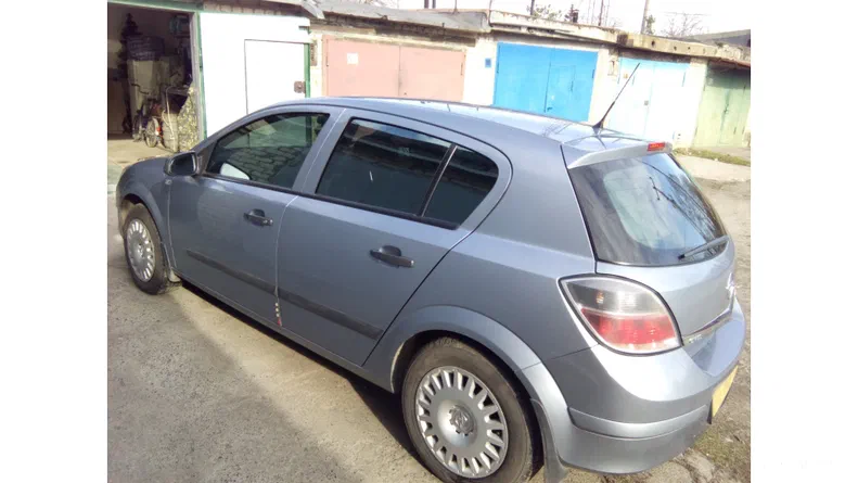 Opel Astra 2007