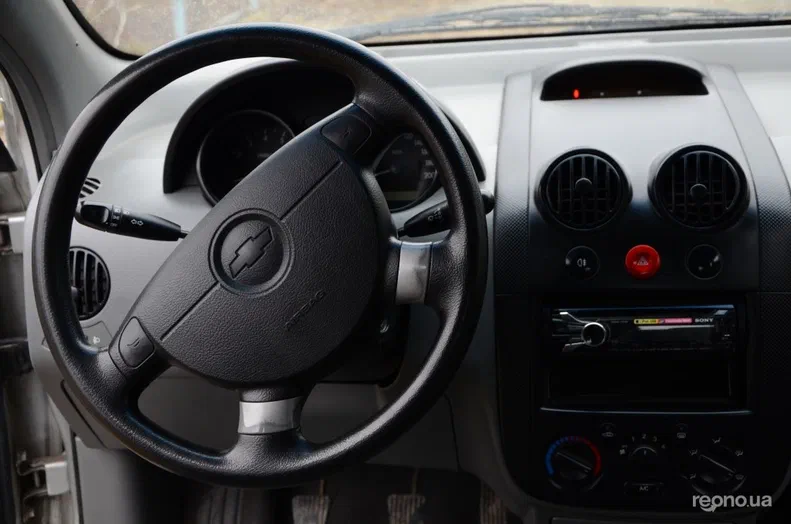 Chevrolet Aveo 2005 - 5
