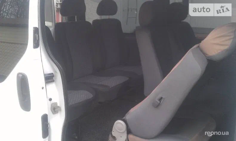 Opel Vivaro 2007 - 12