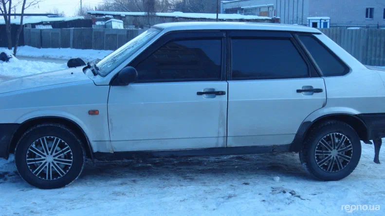 Lada (ВАЗ) 21099 2003
