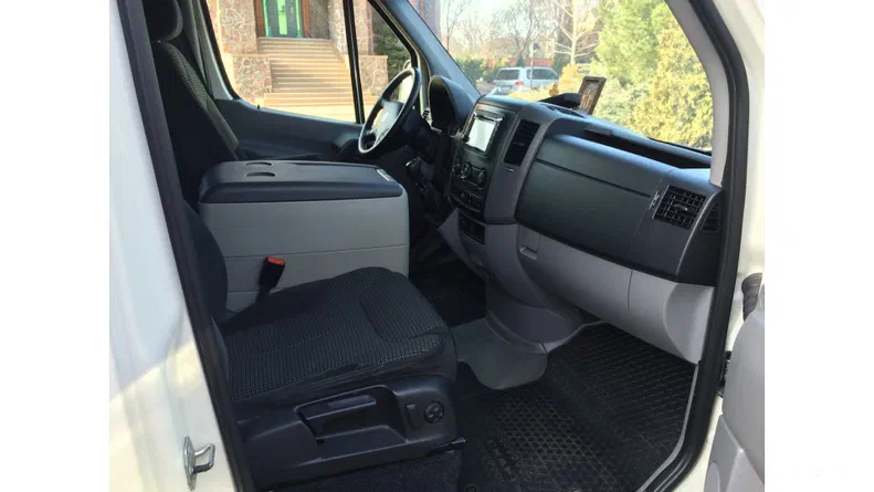 Volkswagen Crafter 2009 - 5