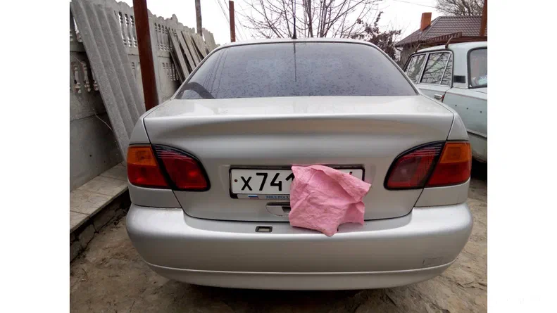 Nissan Primera 2000