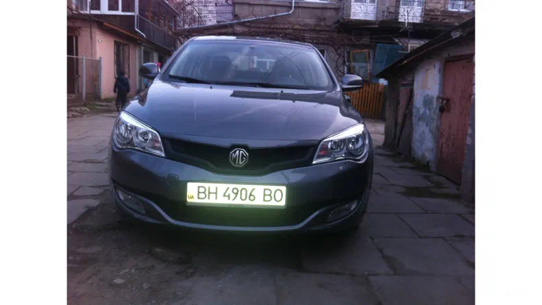 MG 350 2013