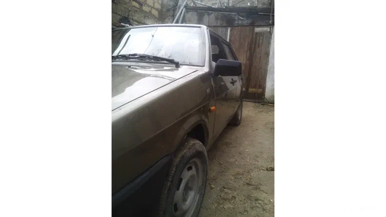 Lada (ВАЗ) 21099 2000