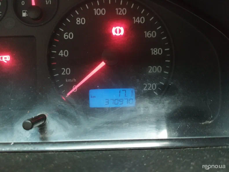 Volkswagen Transporter 2004 - 6