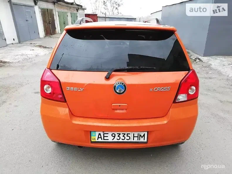 Geely MK Cross 2012 - 6