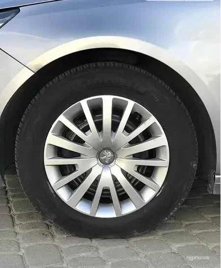 Peugeot 308 2015 - 18