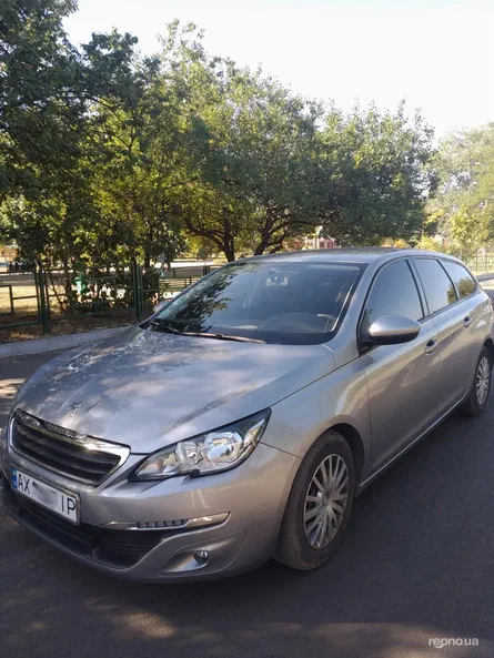Peugeot 308 2015
