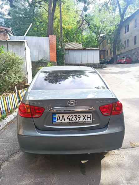 Hyundai Elantra 2010 - 7