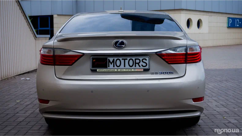 Lexus ES 2014 - 30
