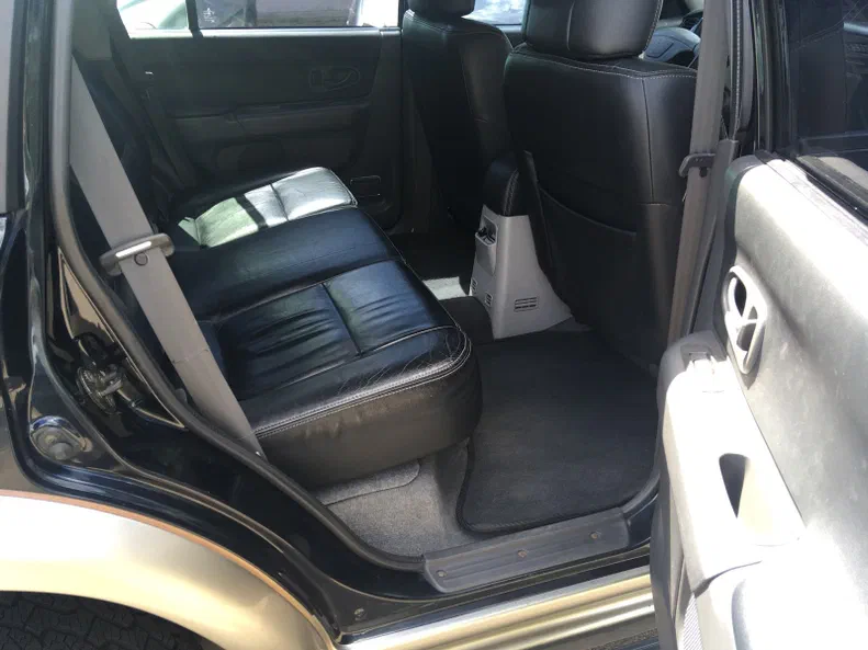 Mitsubishi Pajero Sport 2005 - 6