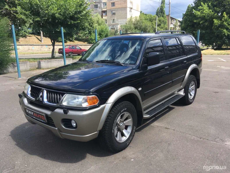 Mitsubishi Pajero Sport 2005