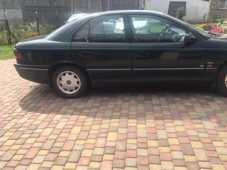 Opel Omega 1995 - 12