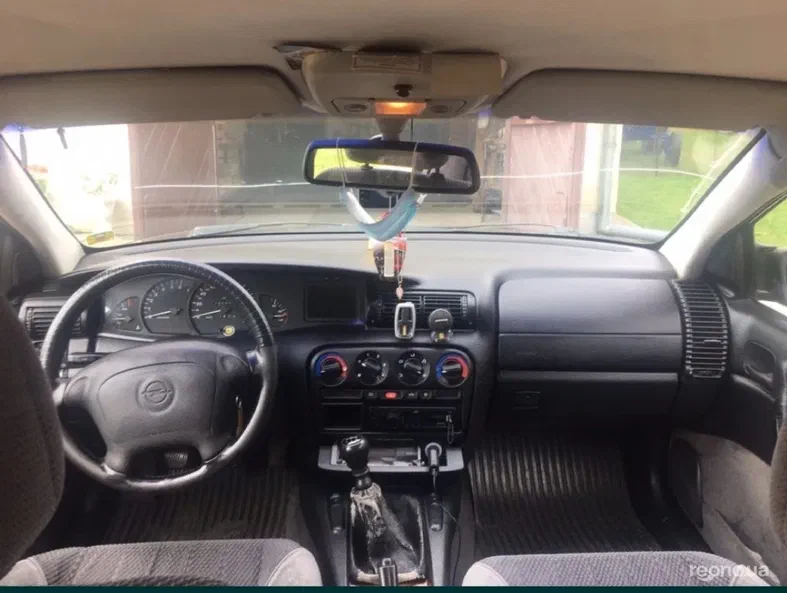 Opel Omega 1995