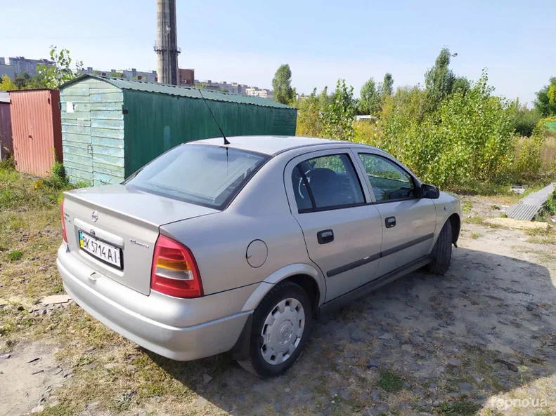 Opel Astra 2007