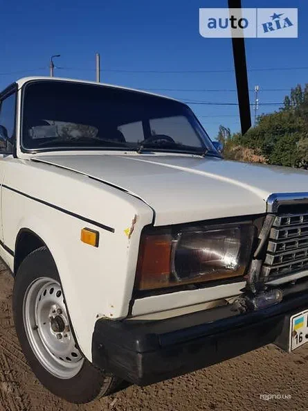 Lada (ВАЗ) 2107 1983 - 9