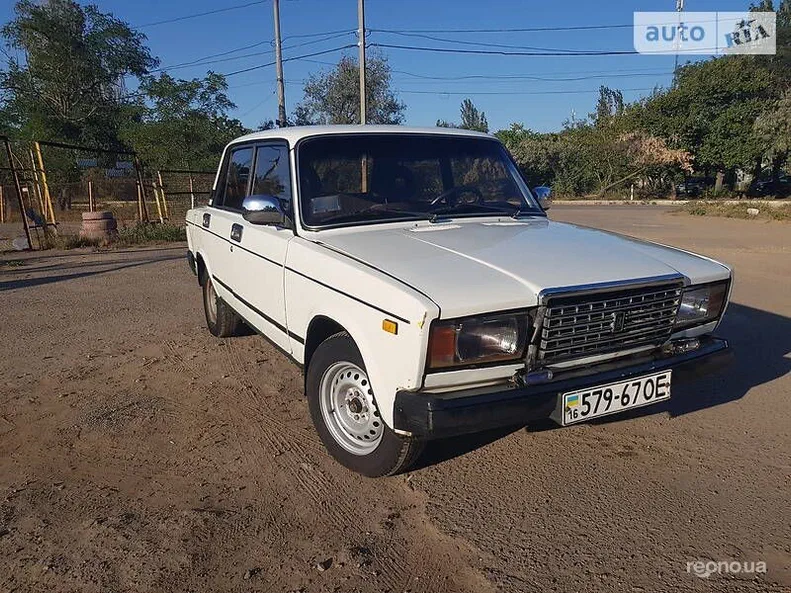 Lada (ВАЗ) 2107 1983