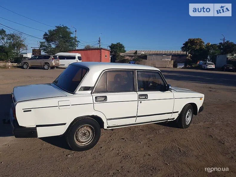 Lada (ВАЗ) 2107 1983
