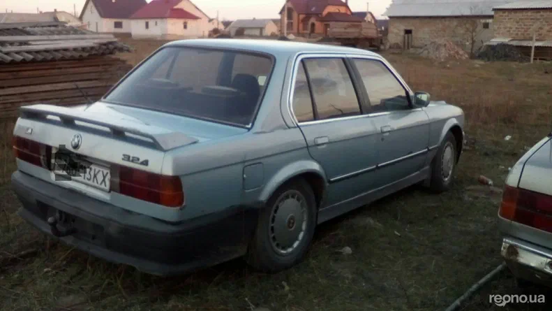 BMW 3 серии 1987