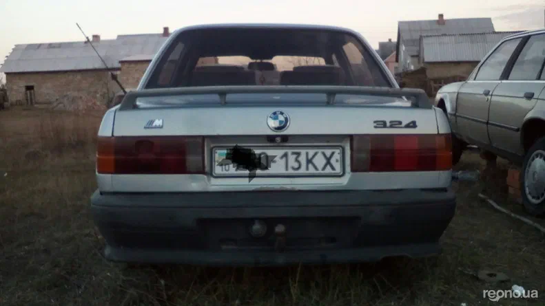 BMW 3 серии 1987