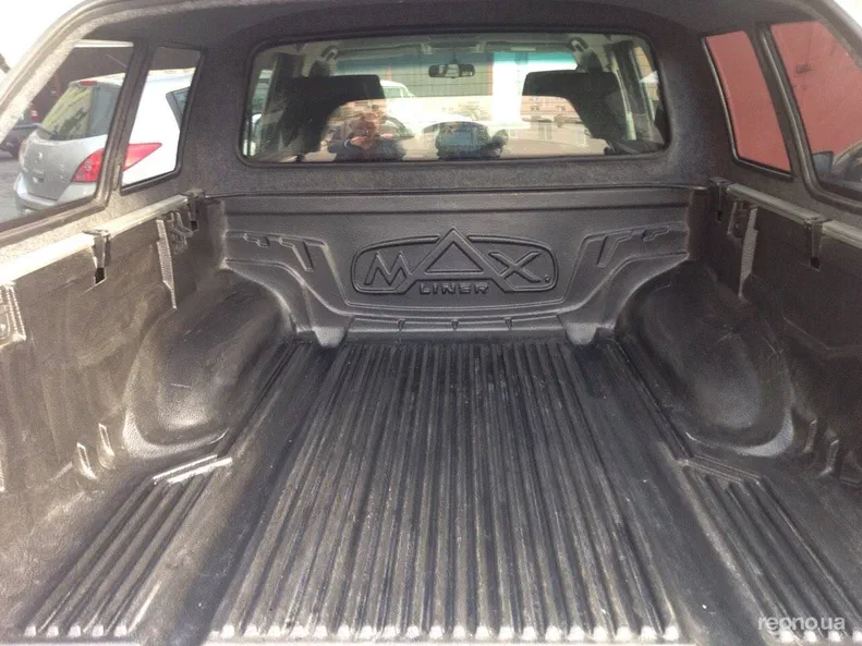 Nissan Navara (Frontier) 2011 - 10